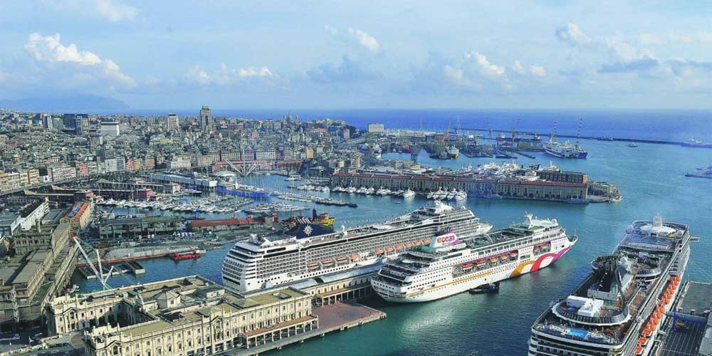 Transfer from the centre or port of Genoa to the airport